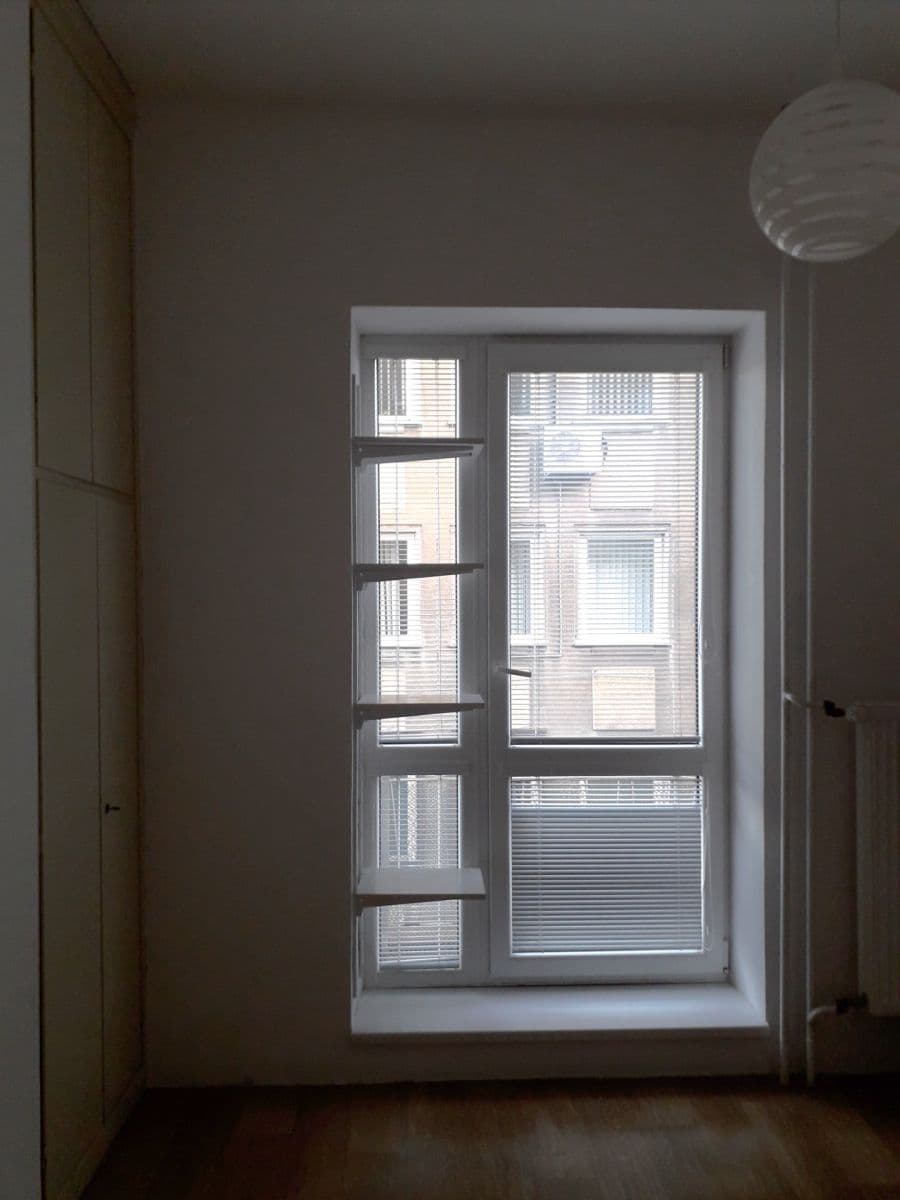 Prenájom bytu 1-izbový 32 m², Blanická, Olomouc, Olomoucký kraj Prenájom bytu 1-izbový 32 m², Blanická, Olomouc, Olomoucký kraj