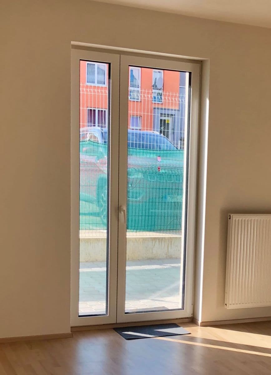 Prenájom bytu 2-izbový 59 m², Poděbradova, Plzeň, Plzeňský kraj Prenájom bytu 2-izbový 59 m², Poděbradova, Plzeň, Plzeňský kraj