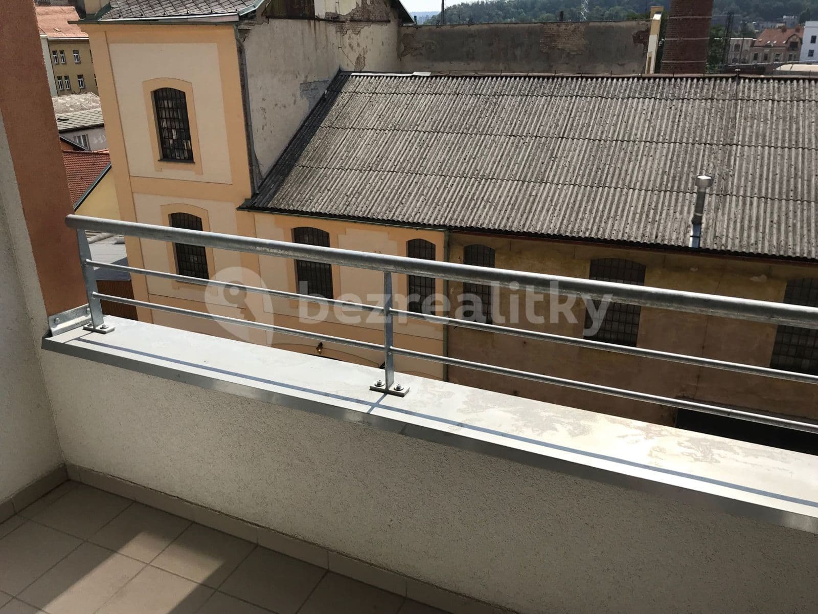 Prenájom bytu 1-izbový 30 m², Petrohradská, Praha, Praha Prenájom bytu 1-izbový 30 m², Petrohradská, Praha, Praha
