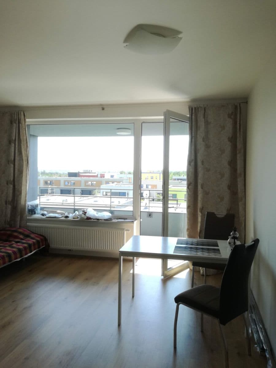 Prenájom bytu 1-izbový 37 m², Mrázkova, Praha, Praha Prenájom bytu 1-izbový 37 m², Mrázkova, Praha, Praha