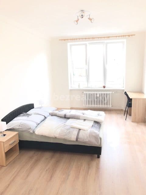 Prenájom bytu 2-izbový 48 m², Ke Strašnické, Praha, Praha Prenájom bytu 2-izbový 48 m², Ke Strašnické, Praha, Praha