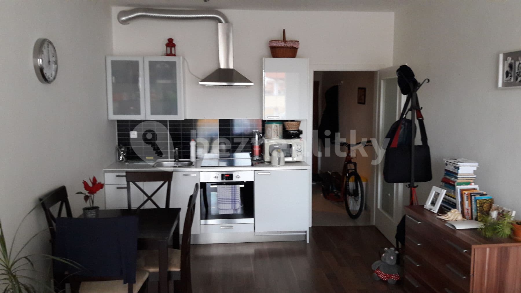 Prenájom bytu 1-izbový 30 m², Prušánecká, Praha, Praha Prenájom bytu 1-izbový 30 m², Prušánecká, Praha, Praha