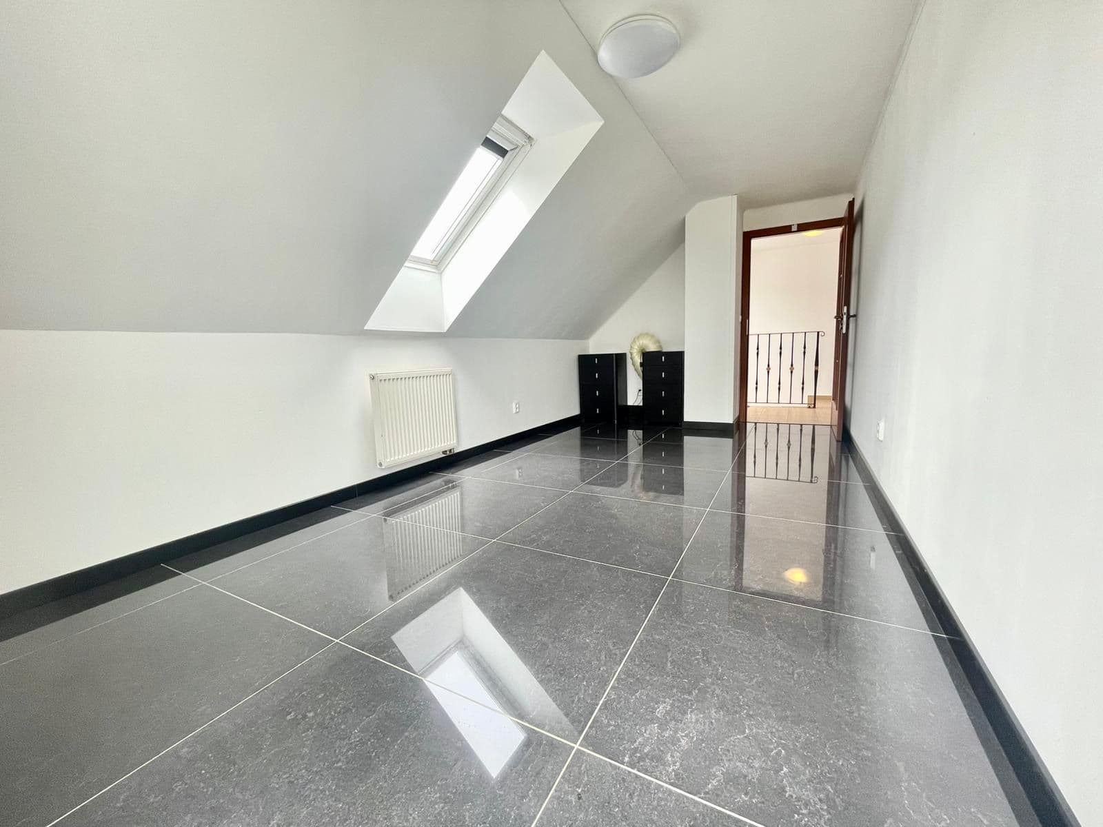 Prenájom domu 140 m², pozemek 1.000 m², K Rohu, Jenišov, Karlovarský kraj Prenájom domu 140 m², pozemek 1.000 m², K Rohu, Jenišov, Karlovarský kraj