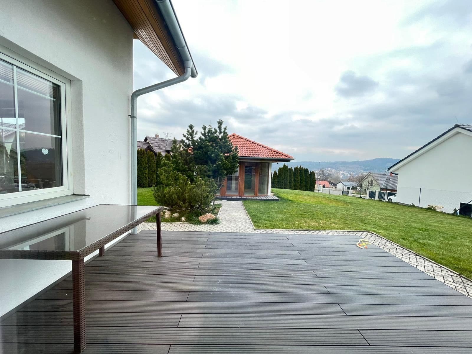 Prenájom domu 140 m², pozemek 1.000 m², K Rohu, Jenišov, Karlovarský kraj Prenájom domu 140 m², pozemek 1.000 m², K Rohu, Jenišov, Karlovarský kraj