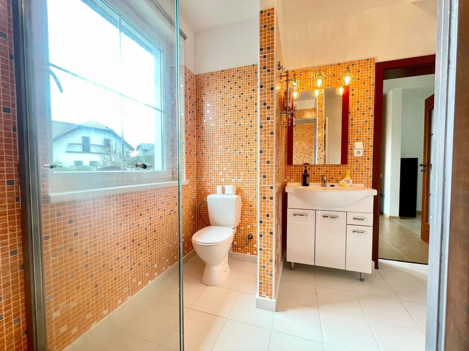 Prenájom domu 140 m², pozemek 1.000 m², K Rohu, Jenišov, Karlovarský kraj Prenájom domu 140 m², pozemek 1.000 m², K Rohu, Jenišov, Karlovarský kraj