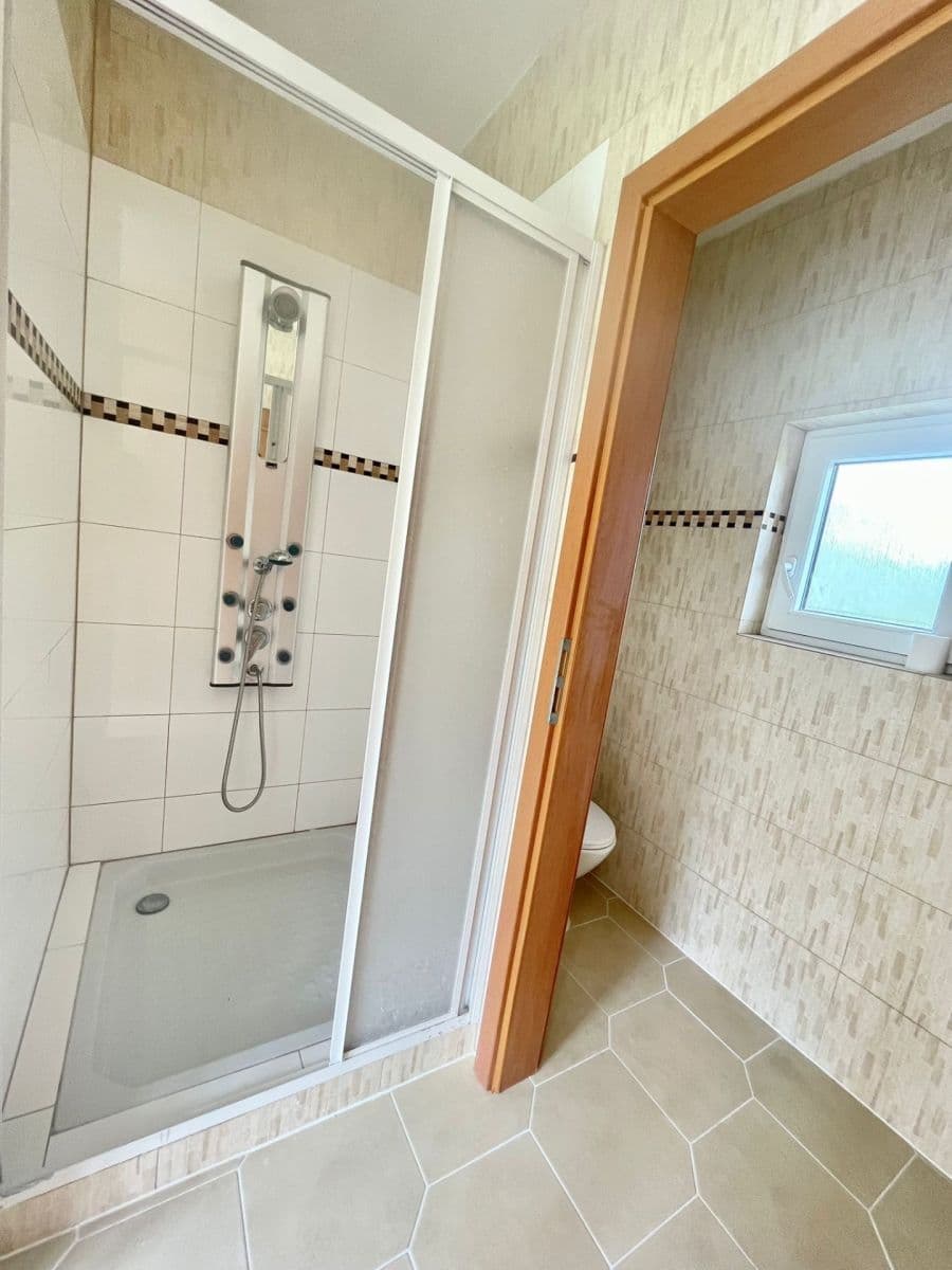 Prenájom domu 140 m², pozemek 1.000 m², K Rohu, Jenišov, Karlovarský kraj Prenájom domu 140 m², pozemek 1.000 m², K Rohu, Jenišov, Karlovarský kraj