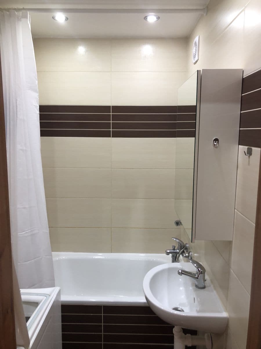 Prenájom bytu 2-izbový 40 m², Italská, Kladno, Středočeský kraj Prenájom bytu 2-izbový 40 m², Italská, Kladno, Středočeský kraj