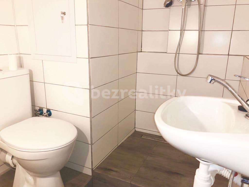 Prenájom bytu 2-izbový 37 m², Barrandova, Ústí nad Labem, Ústecký kraj Prenájom bytu 2-izbový 37 m², Barrandova, Ústí nad Labem, Ústecký kraj