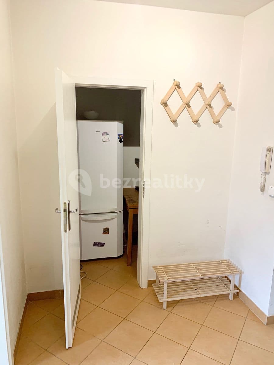 Prenájom bytu 2-izbový 62 m², Žateckých, Praha, Praha Prenájom bytu 2-izbový 62 m², Žateckých, Praha, Praha