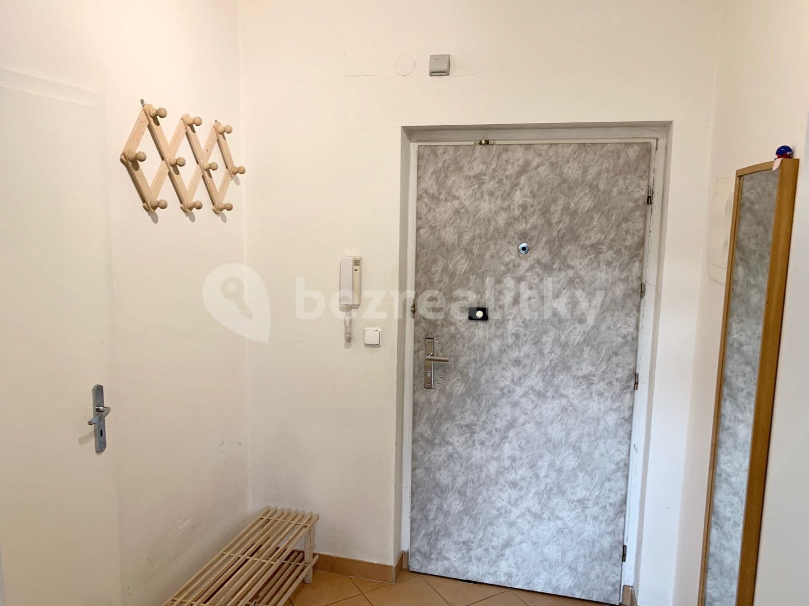 Prenájom bytu 2-izbový 62 m², Žateckých, Praha, Praha Prenájom bytu 2-izbový 62 m², Žateckých, Praha, Praha