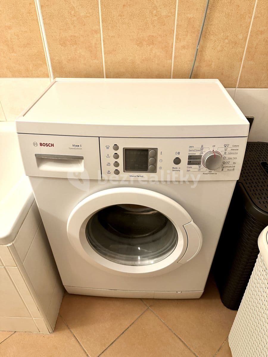 Prenájom bytu 2-izbový 62 m², Žateckých, Praha, Praha Prenájom bytu 2-izbový 62 m², Žateckých, Praha, Praha