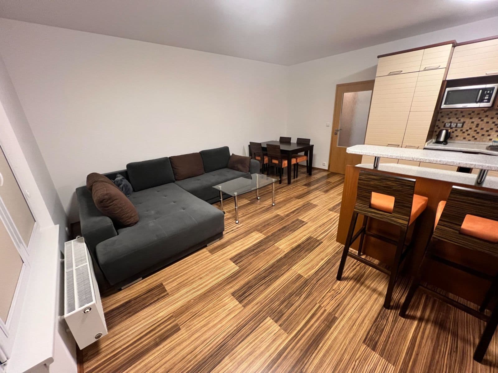 Prenájom bytu 2-izbový 61 m², Marty Krásové, Praha, Praha Prenájom bytu 2-izbový 61 m², Marty Krásové, Praha, Praha