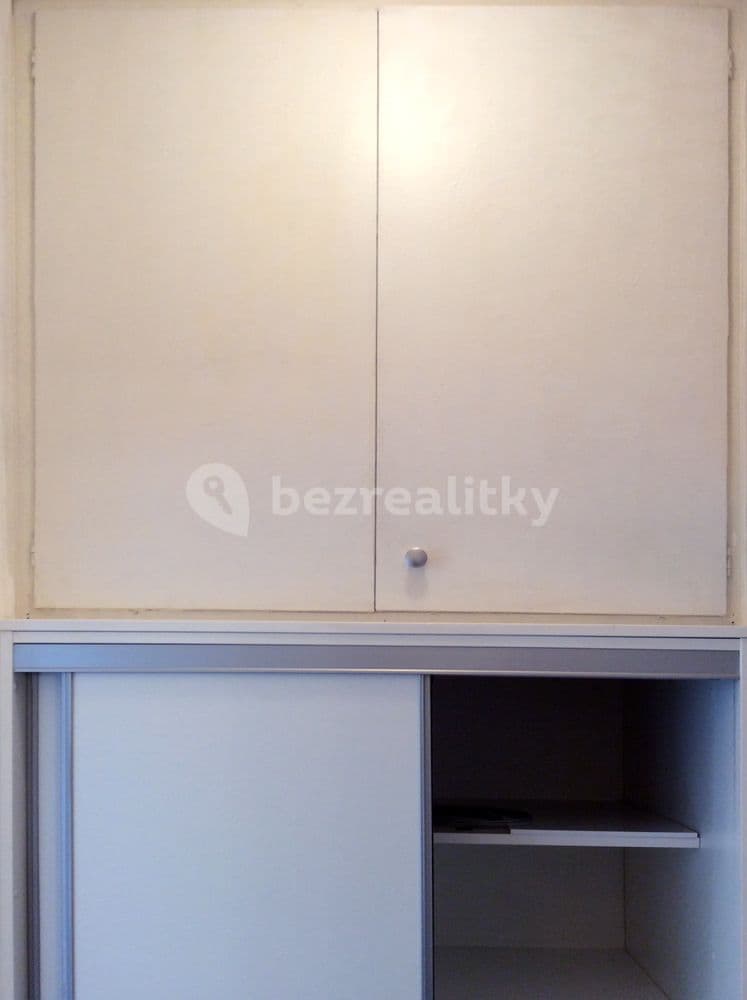 Prenájom bytu Garsoniéra 20 m², Počátecká, Praha, Praha Prenájom bytu Garsoniéra 20 m², Počátecká, Praha, Praha