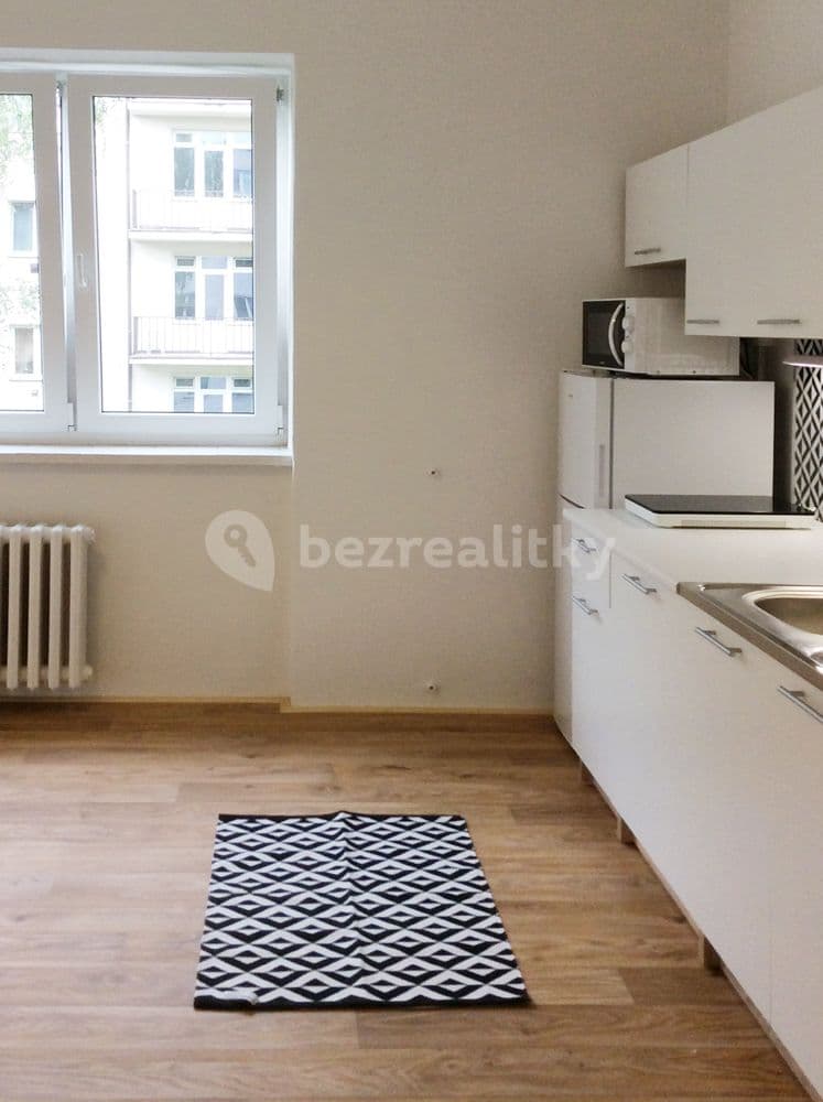 Prenájom bytu Garsoniéra 20 m², Počátecká, Praha, Praha Prenájom bytu Garsoniéra 20 m², Počátecká, Praha, Praha