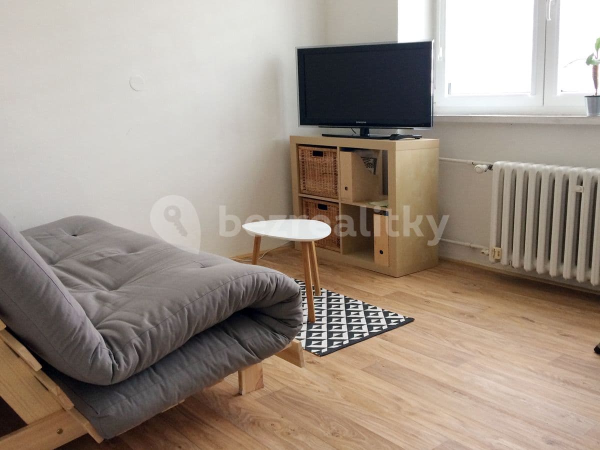 Prenájom bytu Garsoniéra 20 m², Počátecká, Praha, Praha Prenájom bytu Garsoniéra 20 m², Počátecká, Praha, Praha