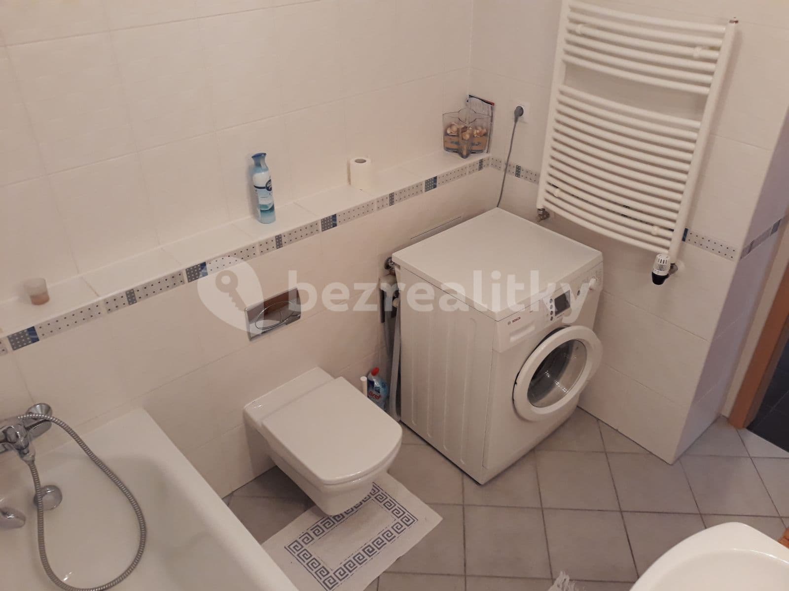 Prenájom bytu 2-izbový 52 m², Zakšínská, Praha, Praha Prenájom bytu 2-izbový 52 m², Zakšínská, Praha, Praha