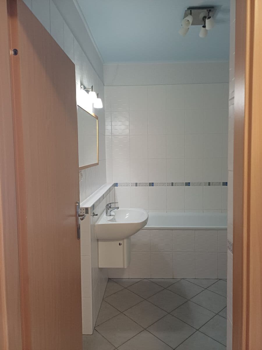 Prenájom bytu 2-izbový 52 m², Zakšínská, Praha, Praha Prenájom bytu 2-izbový 52 m², Zakšínská, Praha, Praha
