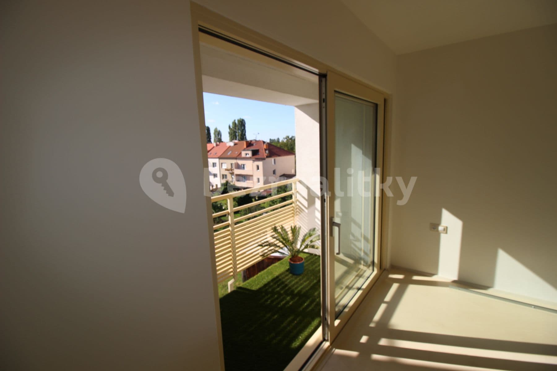 Prenájom bytu 3-izbový 81 m², Bendlova, Brno, Jihomoravský kraj Prenájom bytu 3-izbový 81 m², Bendlova, Brno, Jihomoravský kraj