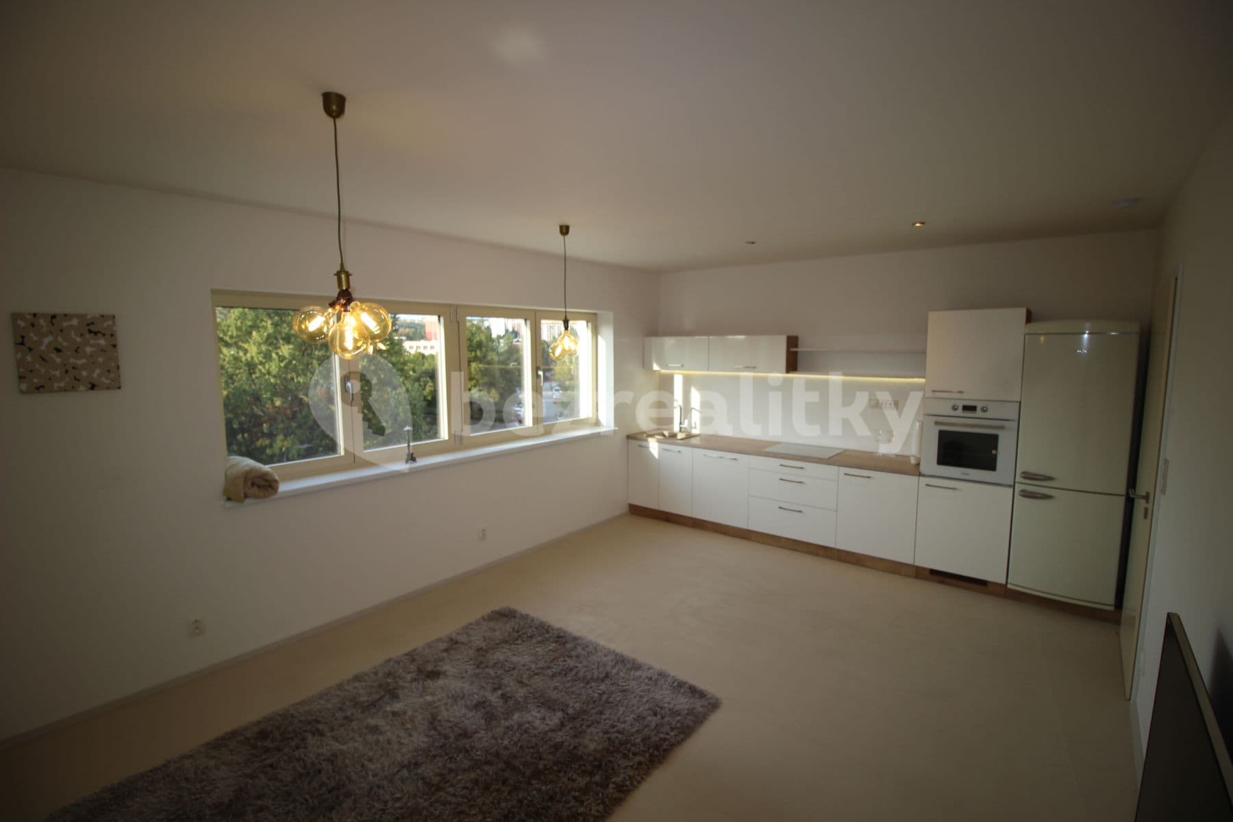 Prenájom bytu 3-izbový 81 m², Bendlova, Brno, Jihomoravský kraj Prenájom bytu 3-izbový 81 m², Bendlova, Brno, Jihomoravský kraj