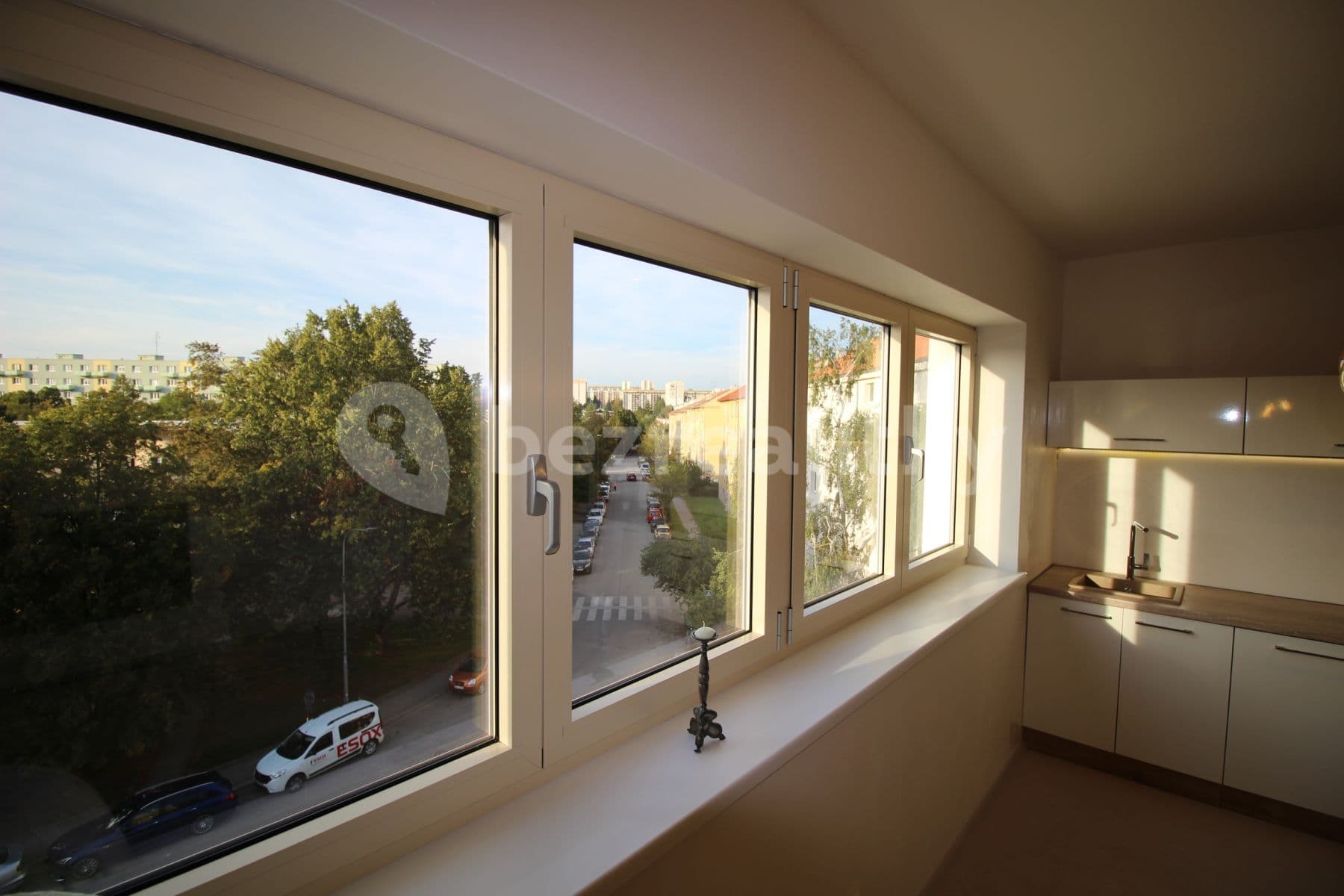 Prenájom bytu 3-izbový 81 m², Bendlova, Brno, Jihomoravský kraj Prenájom bytu 3-izbový 81 m², Bendlova, Brno, Jihomoravský kraj