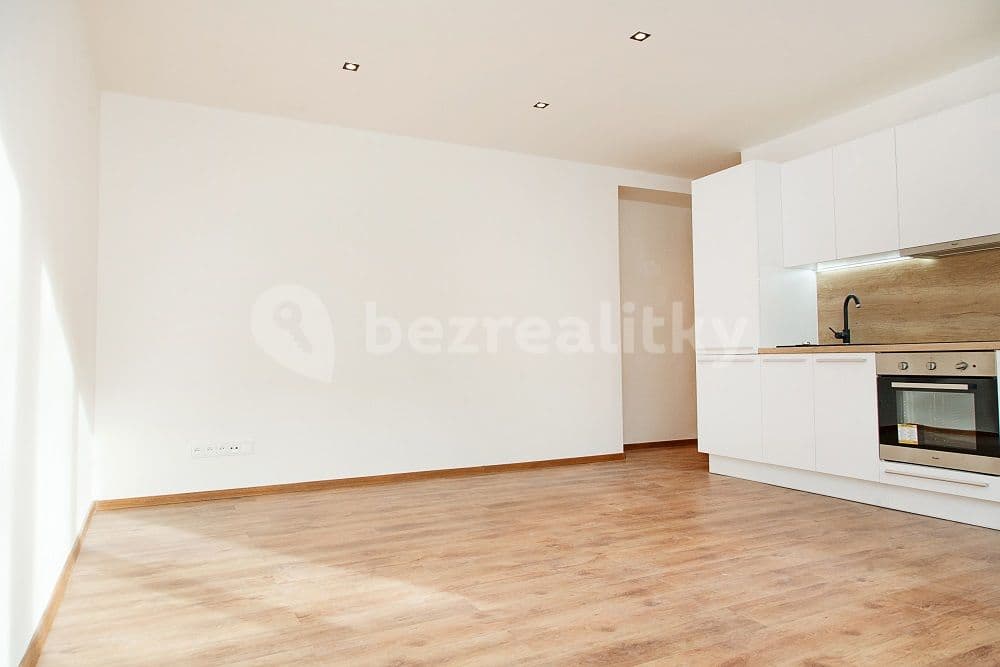 Prenájom bytu 2-izbový 41 m², Sokolovská, Ostrava, Moravskoslezský kraj Prenájom bytu 2-izbový 41 m², Sokolovská, Ostrava, Moravskoslezský kraj
