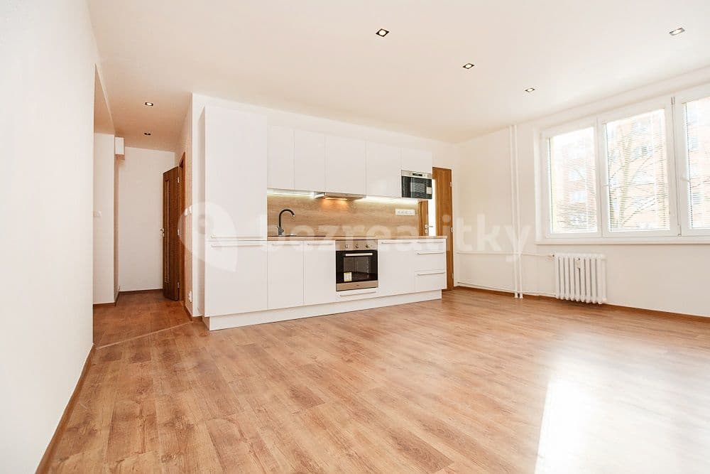 Prenájom bytu 2-izbový 41 m², Sokolovská, Ostrava, Moravskoslezský kraj Prenájom bytu 2-izbový 41 m², Sokolovská, Ostrava, Moravskoslezský kraj
