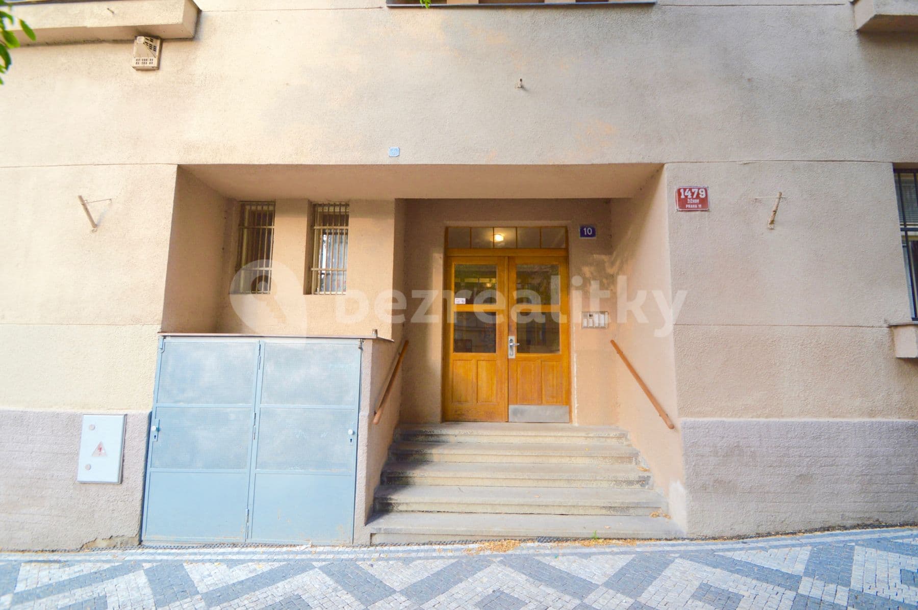 Prenájom bytu 1-izbový 48 m², Domažlická, Praha, Praha Prenájom bytu 1-izbový 48 m², Domažlická, Praha, Praha