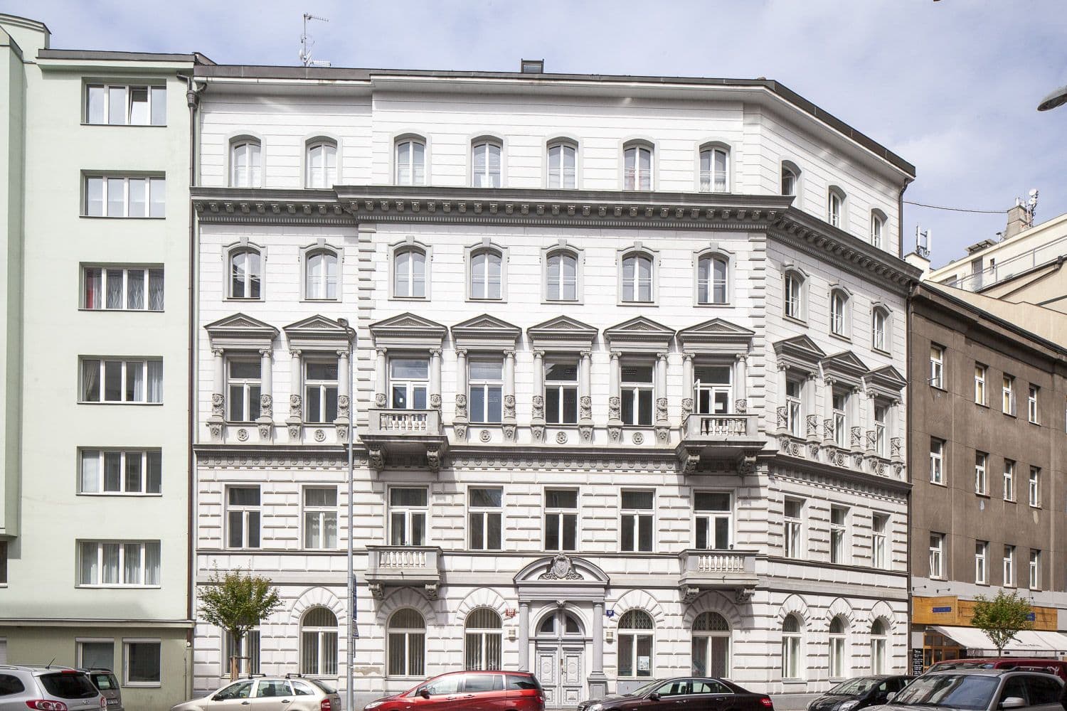 Prenájom kancelárie 103 m², Uruguayská, Praha, Praha Prenájom kancelárie 103 m², Uruguayská, Praha, Praha