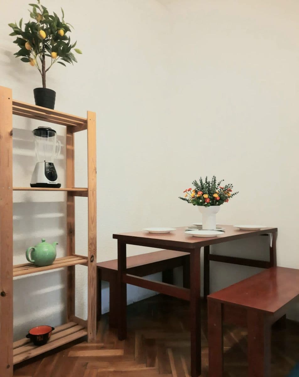 Prenájom bytu 4-izbový 92 m², Krásova, Praha, Praha Prenájom bytu 4-izbový 92 m², Krásova, Praha, Praha