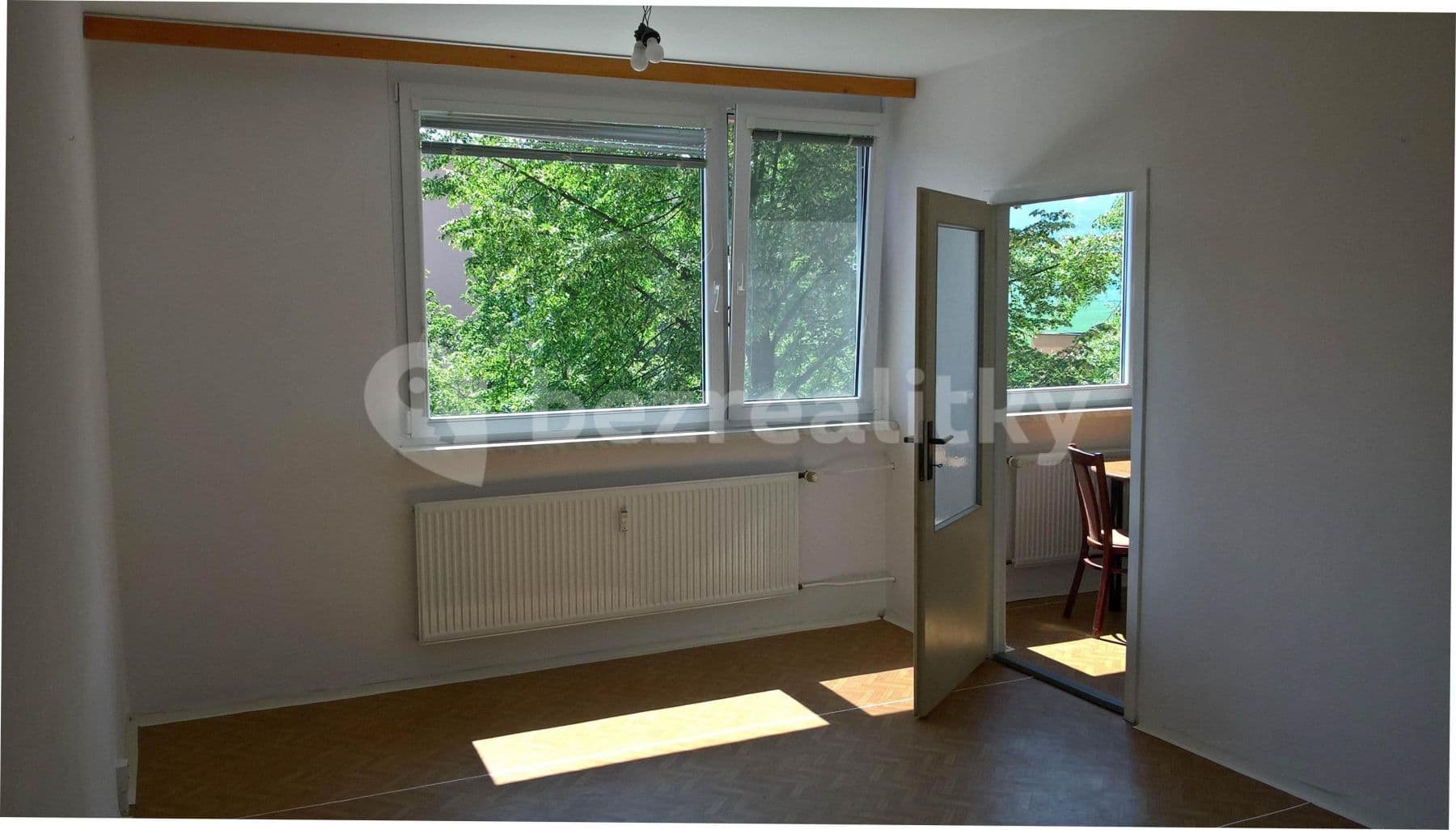 Prenájom bytu 1-izbový 35 m², Dlouhá, Nový Jičín, Moravskoslezský kraj Prenájom bytu 1-izbový 35 m², Dlouhá, Nový Jičín, Moravskoslezský kraj