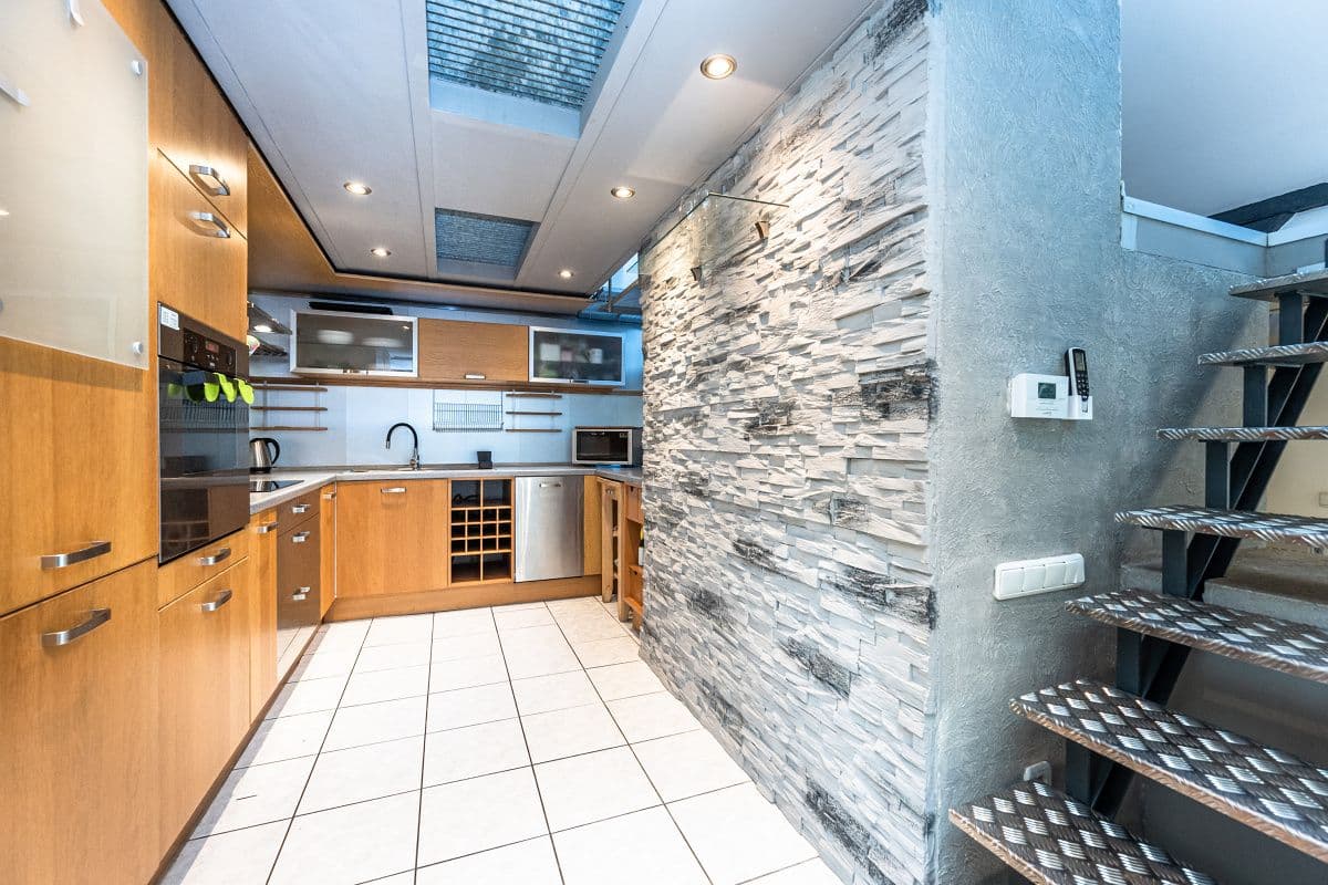 Prenájom bytu 4-izbový 126 m², Vltavská, Praha, Praha Prenájom bytu 4-izbový 126 m², Vltavská, Praha, Praha