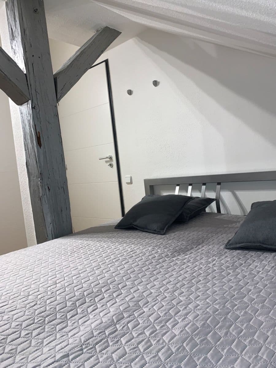 Prenájom bytu 4-izbový 126 m², Vltavská, Praha, Praha Prenájom bytu 4-izbový 126 m², Vltavská, Praha, Praha