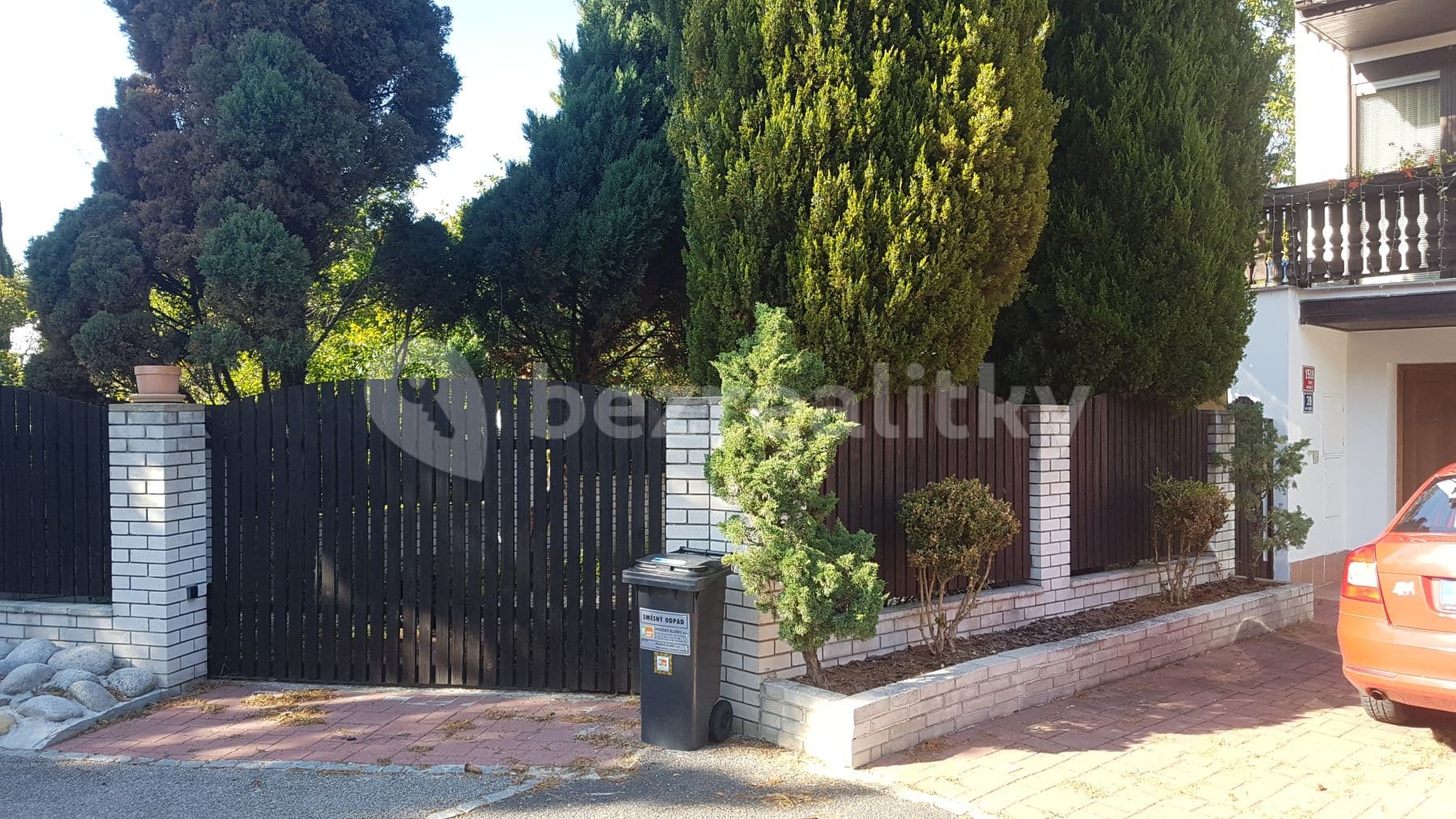 Prenájom bytu 1-izbový 54 m², Na Fialce I, Praha, Praha Prenájom bytu 1-izbový 54 m², Na Fialce I, Praha, Praha