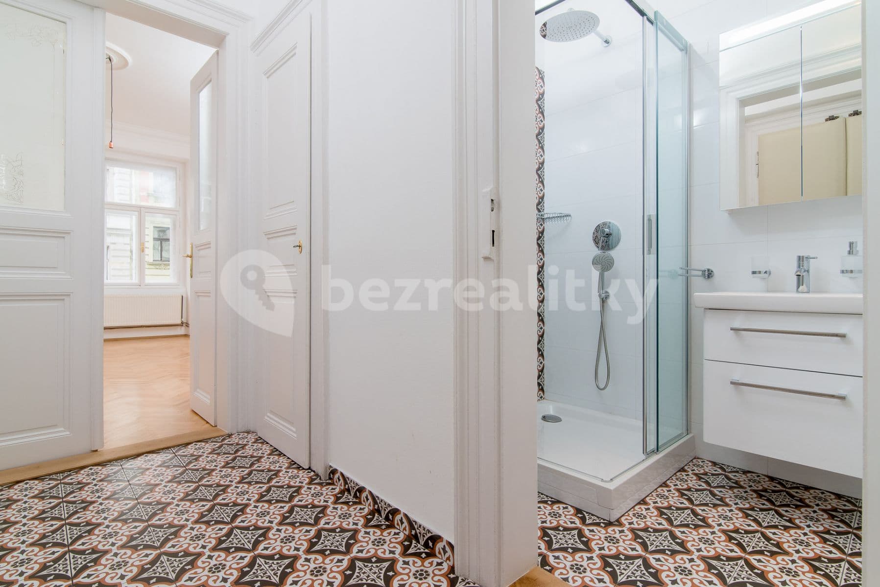 Prenájom bytu 2-izbový 50 m², Wenzigova, Praha, Praha Prenájom bytu 2-izbový 50 m², Wenzigova, Praha, Praha