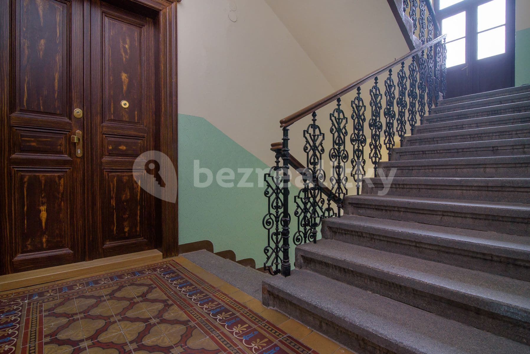 Prenájom bytu 2-izbový 50 m², Wenzigova, Praha, Praha Prenájom bytu 2-izbový 50 m², Wenzigova, Praha, Praha