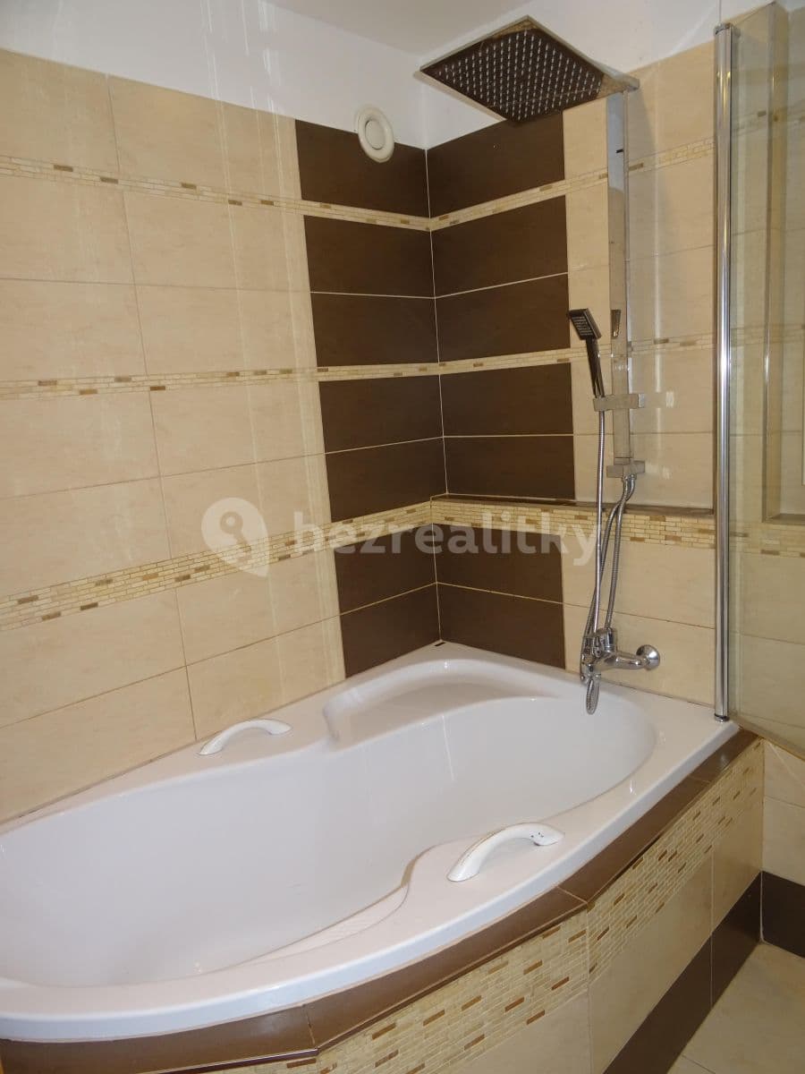 Prenájom bytu 3-izbový 75 m², Mrkvičkova, Praha, Praha Prenájom bytu 3-izbový 75 m², Mrkvičkova, Praha, Praha
