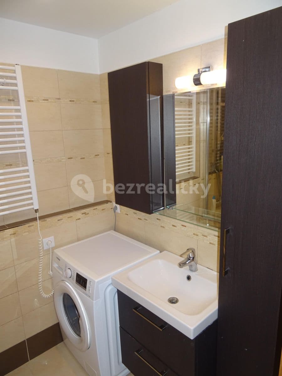 Prenájom bytu 3-izbový 75 m², Mrkvičkova, Praha, Praha Prenájom bytu 3-izbový 75 m², Mrkvičkova, Praha, Praha
