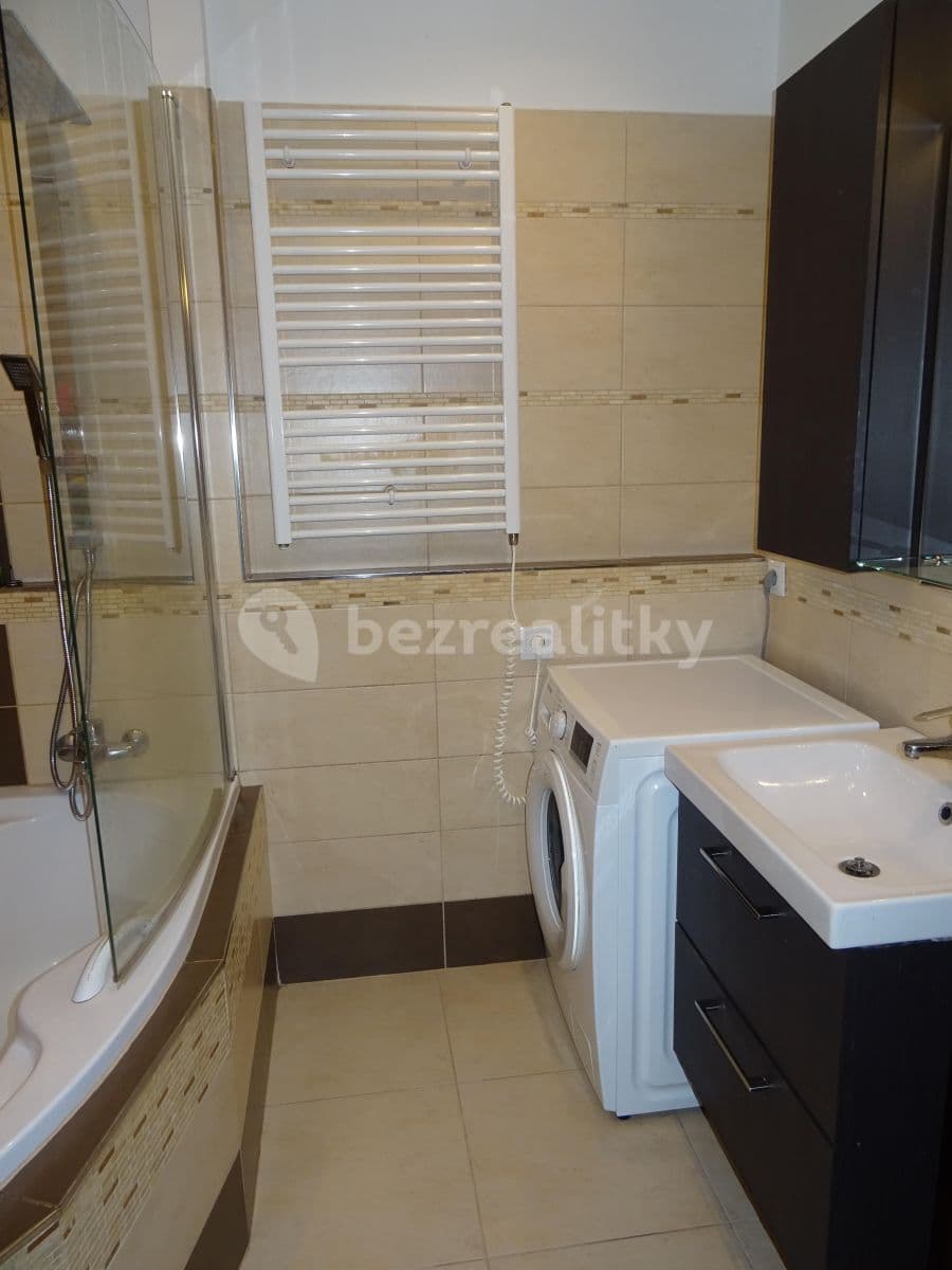 Prenájom bytu 3-izbový 75 m², Mrkvičkova, Praha, Praha Prenájom bytu 3-izbový 75 m², Mrkvičkova, Praha, Praha