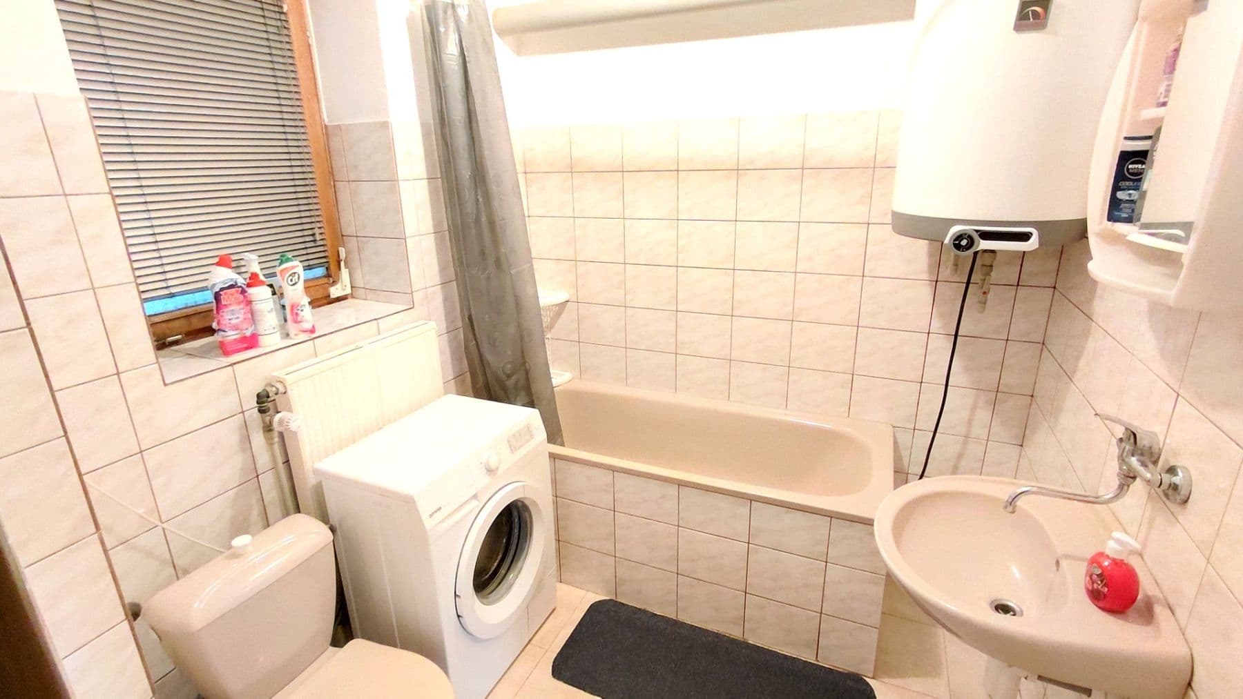 Prenájom bytu 1-izbový 35 m², Vodní, Poděbrady, Středočeský kraj Prenájom bytu 1-izbový 35 m², Vodní, Poděbrady, Středočeský kraj