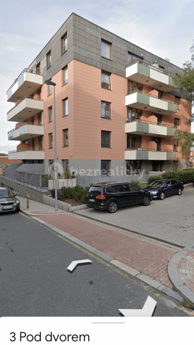 Prenájom bytu 2-izbový 43 m², Pod dvorem, Praha, Praha Prenájom bytu 2-izbový 43 m², Pod dvorem, Praha, Praha