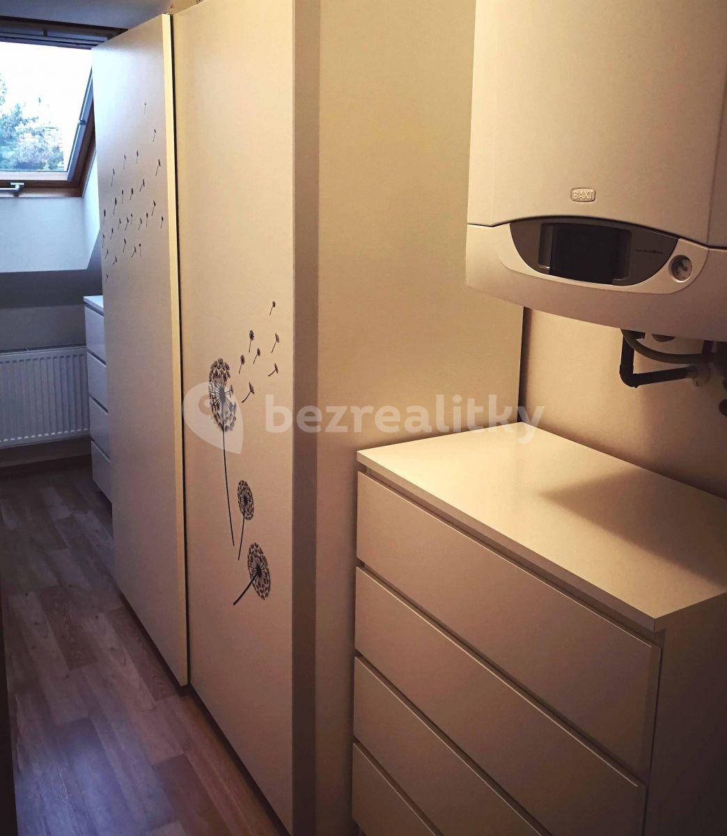 Prenájom bytu 3-izbový 90 m², Skácelova, Brno, Jihomoravský kraj