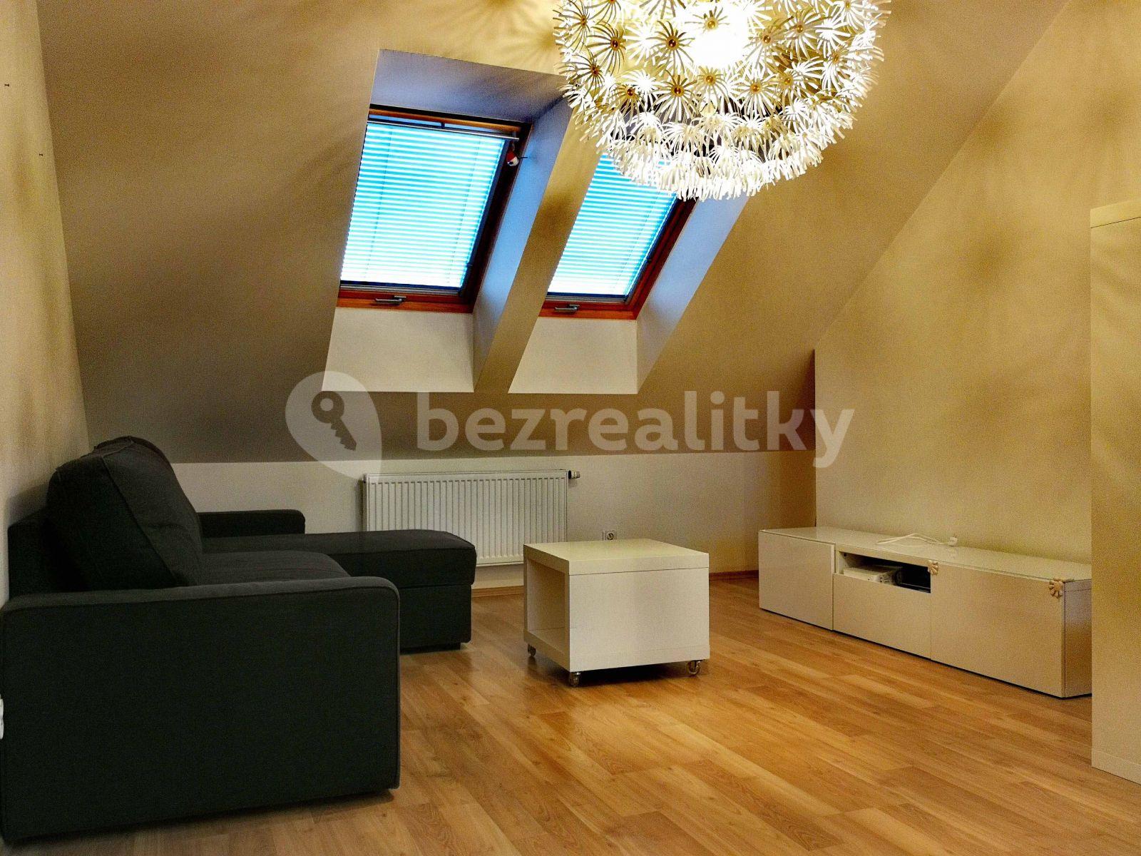 Prenájom bytu 3-izbový 90 m², Skácelova, Brno, Jihomoravský kraj