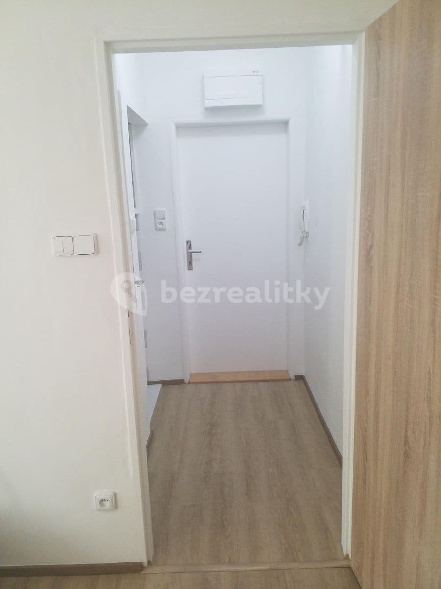 Prenájom bytu 1-izbový 25 m², Mlýnská, Brno, Jihomoravský kraj Prenájom bytu 1-izbový 25 m², Mlýnská, Brno, Jihomoravský kraj