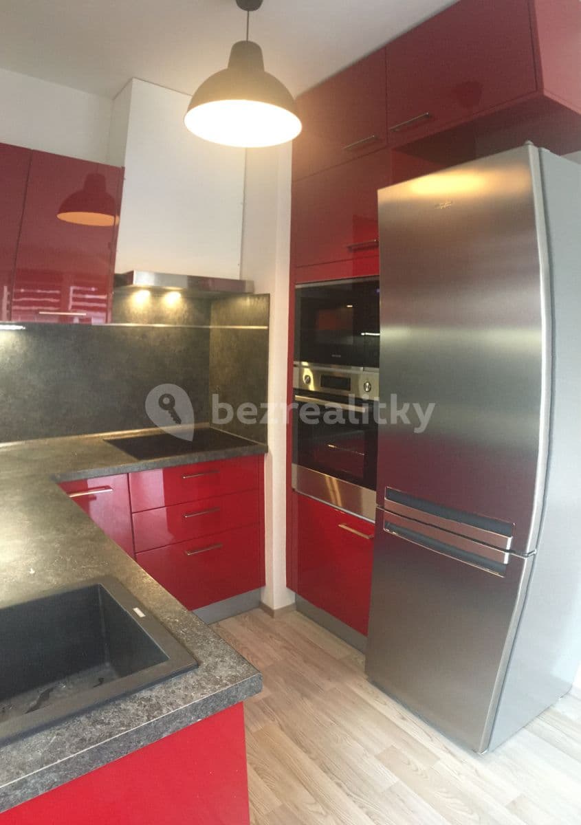 Prenájom bytu 2-izbový 51 m², Hlučkova, Praha, Praha Prenájom bytu 2-izbový 51 m², Hlučkova, Praha, Praha