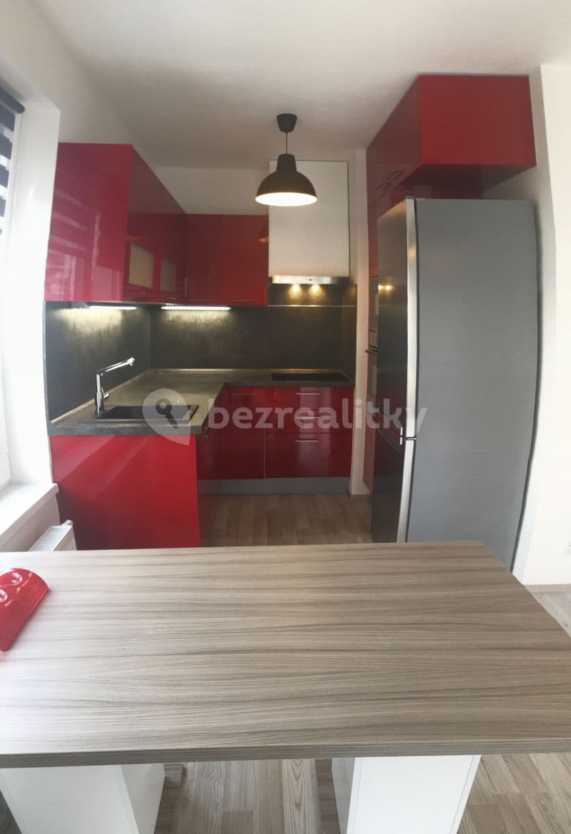 Prenájom bytu 2-izbový 51 m², Hlučkova, Praha, Praha Prenájom bytu 2-izbový 51 m², Hlučkova, Praha, Praha