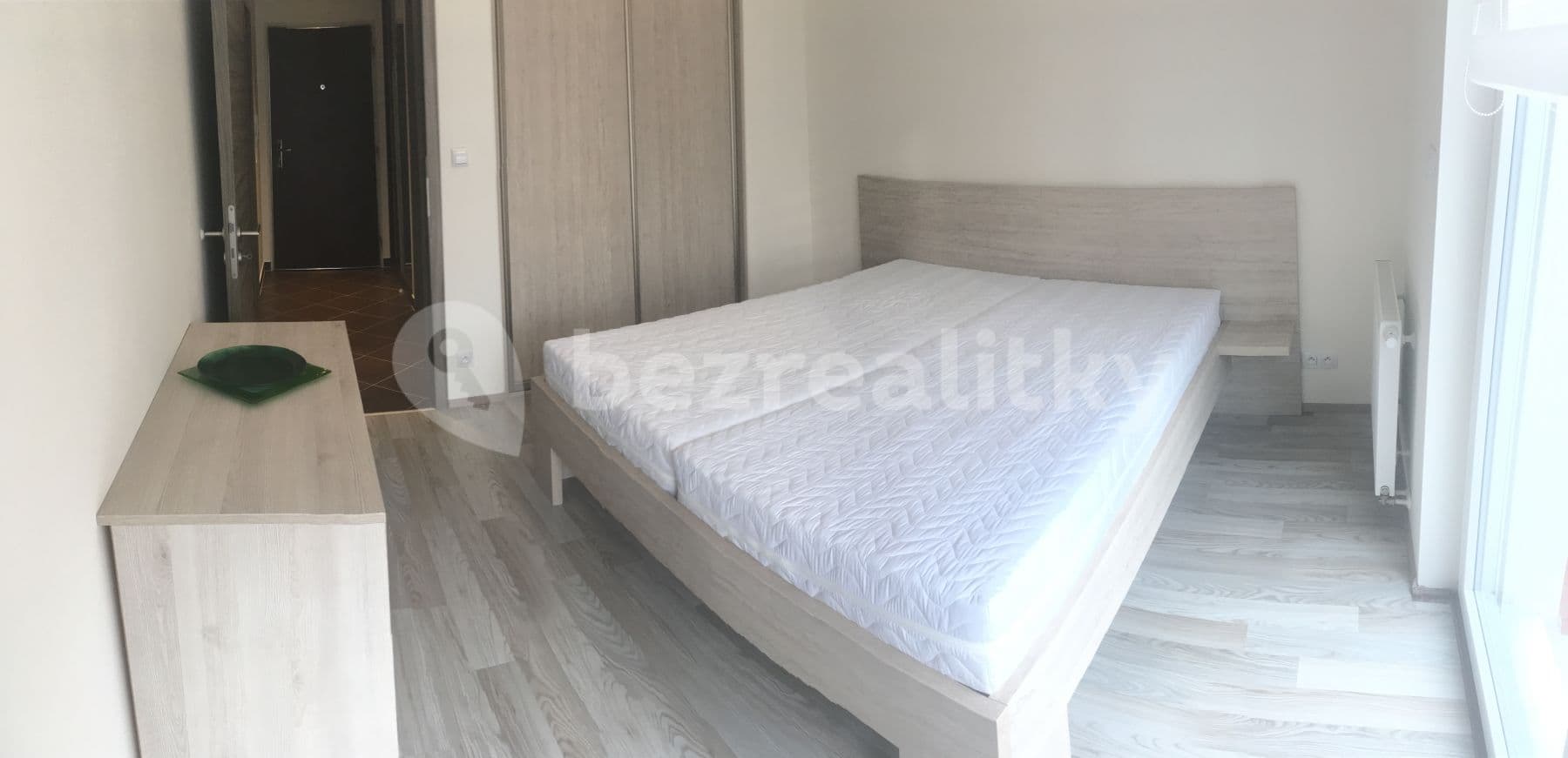 Prenájom bytu 2-izbový 51 m², Hlučkova, Praha, Praha Prenájom bytu 2-izbový 51 m², Hlučkova, Praha, Praha