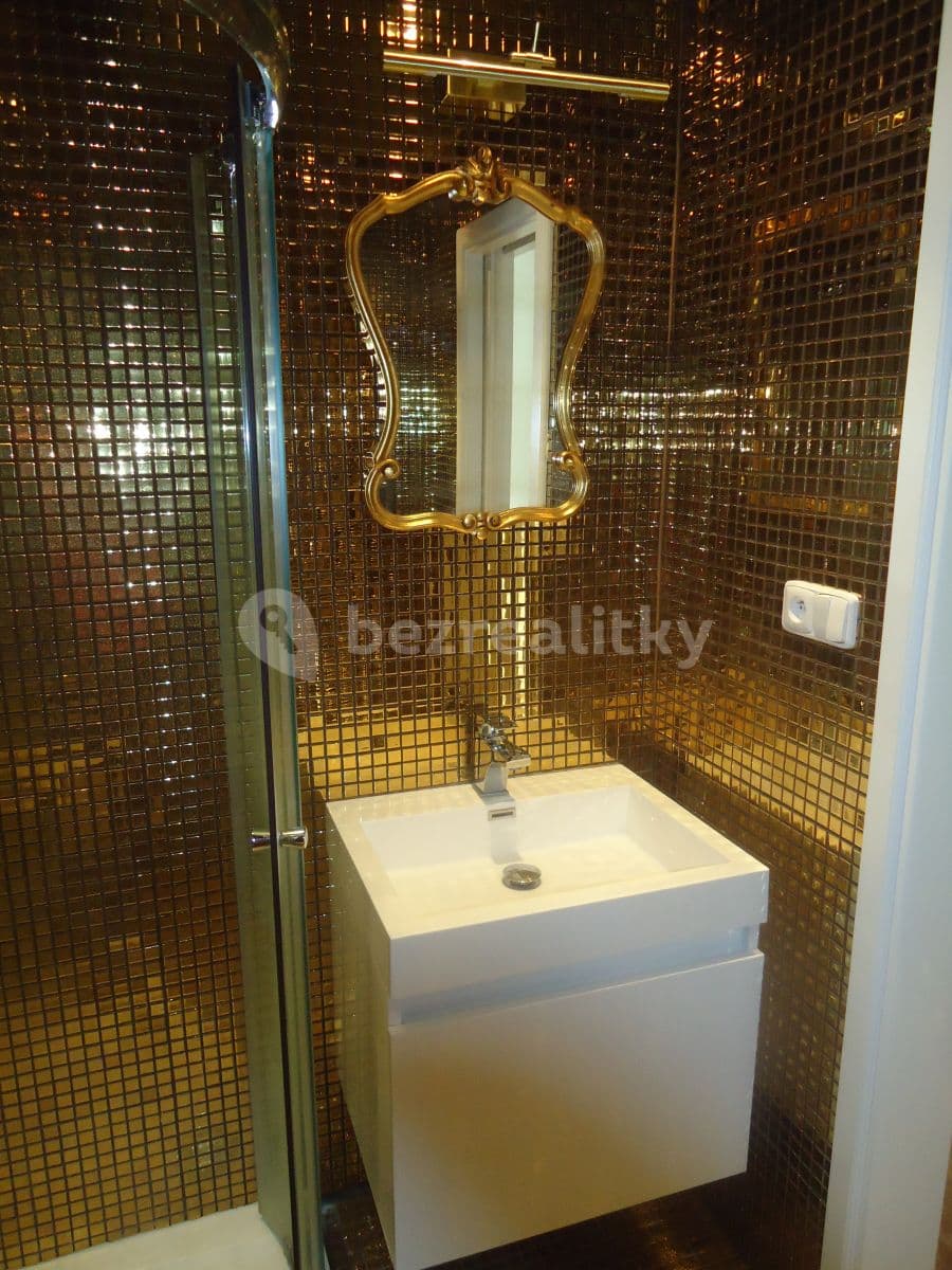 Prenájom bytu 2-izbový 47 m², Újezd, Praha, Praha Prenájom bytu 2-izbový 47 m², Újezd, Praha, Praha