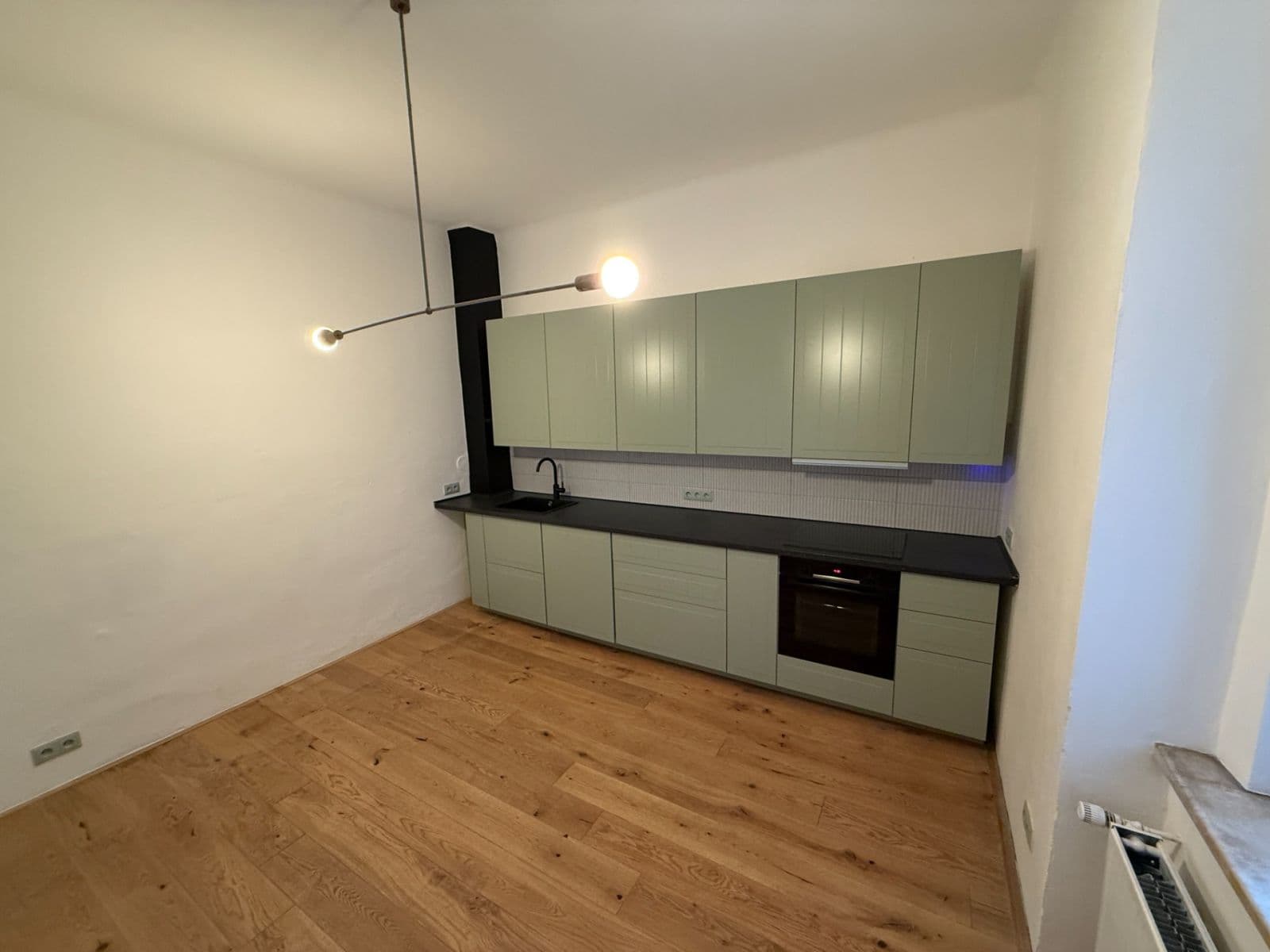 Prenájom bytu 2-izbový 84 m², Jaselská, Praha, Praha Prenájom bytu 2-izbový 84 m², Jaselská, Praha, Praha