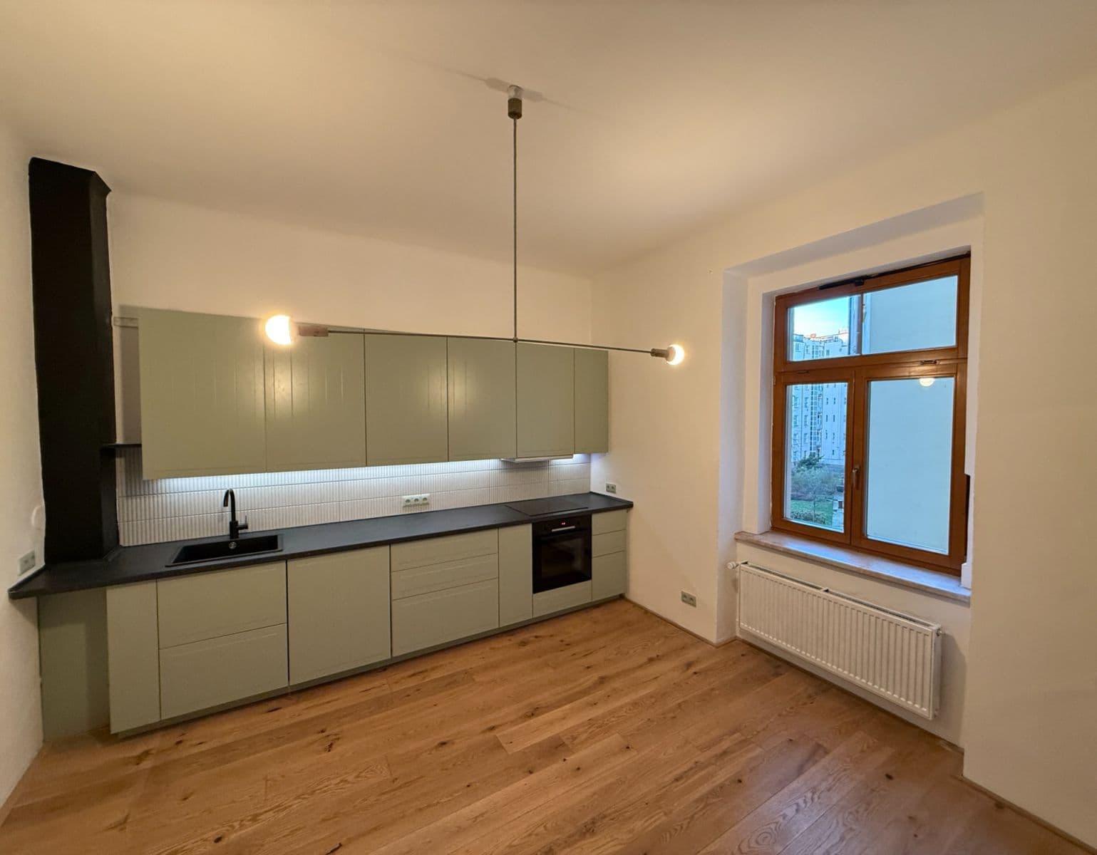 Prenájom bytu 2-izbový 84 m², Jaselská, Praha, Praha Prenájom bytu 2-izbový 84 m², Jaselská, Praha, Praha