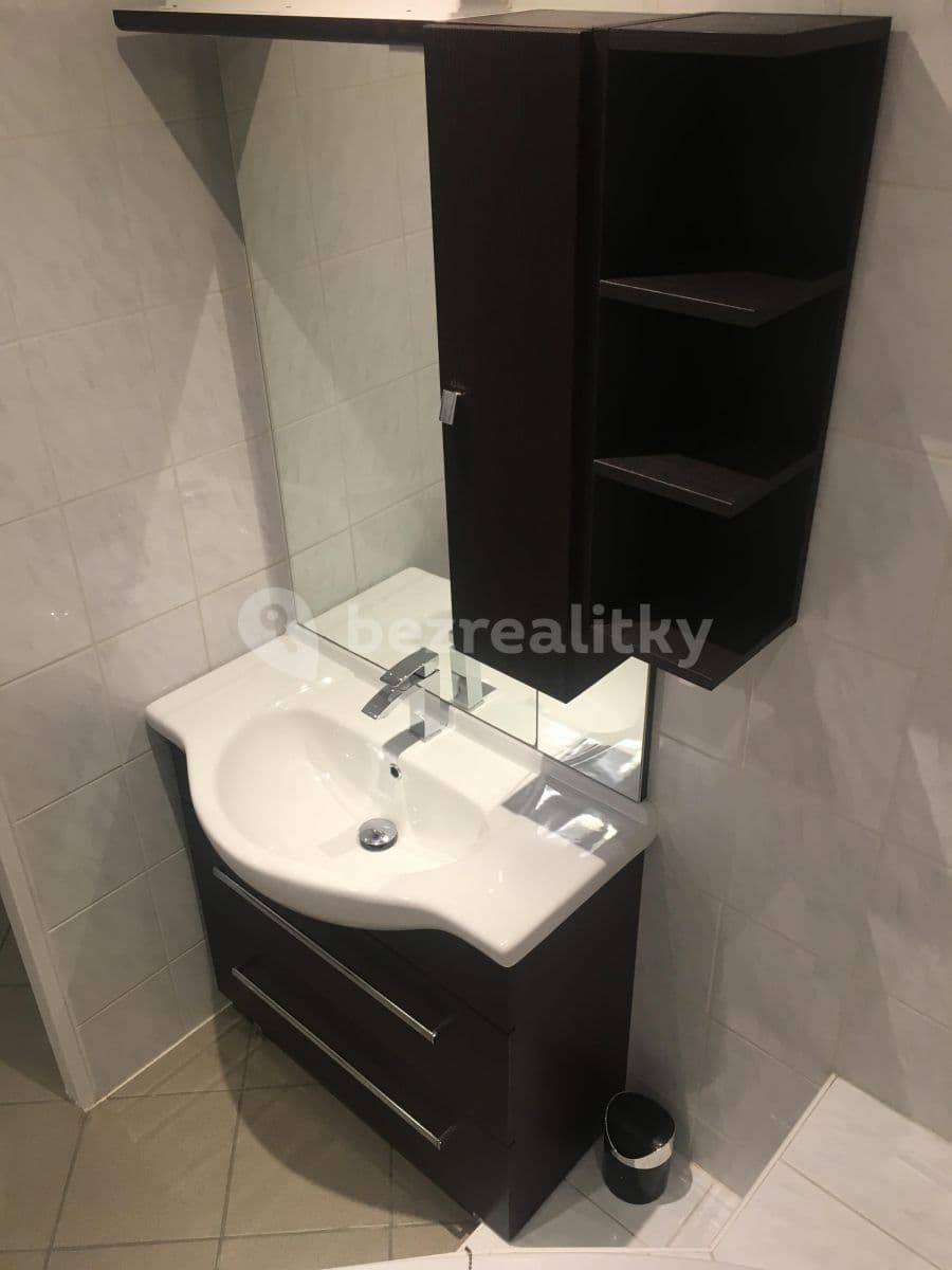 Prenájom bytu 2-izbový 44 m², Klapálkova, Praha, Praha Prenájom bytu 2-izbový 44 m², Klapálkova, Praha, Praha